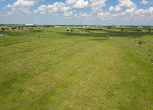 Property at 200,204, 210 County Road 160 Rd, Taylor, TX 76574, 2 beds, 1 bath