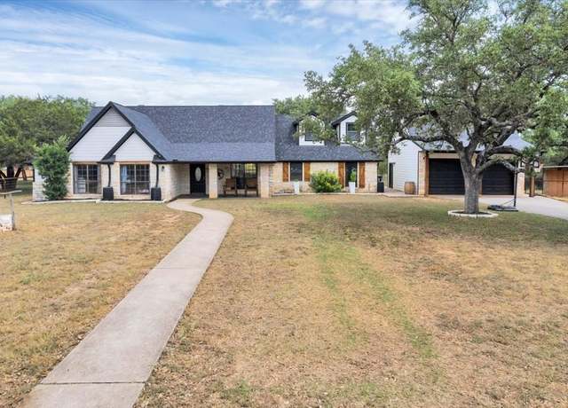 Property at 404 County Road 421, Spicewood, TX 78669, 4 beds, 3 baths