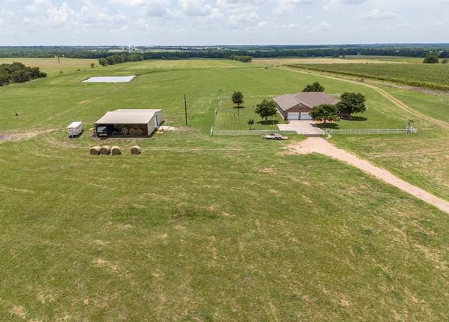 Property at 734 E Fm 485, Cameron, TX 76520, 4 beds, 2.5 baths