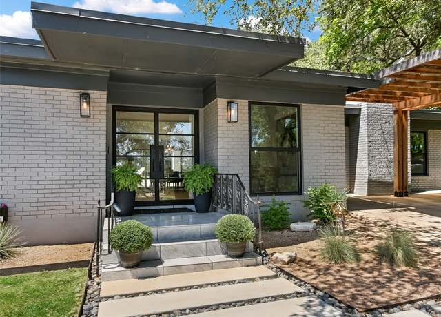 Property at 104 Westhaven Dr, West Lake Hills, TX 78746, 3 beds, 3 baths