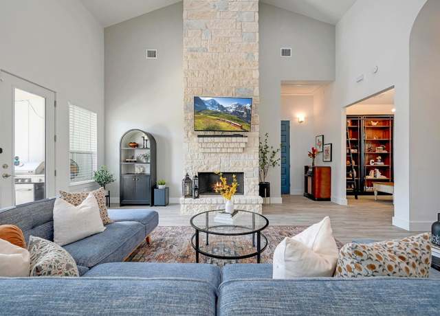 Property at 1412 Primrose Path Path, Canyon Lake, TX 78133, 4 beds, 4 baths