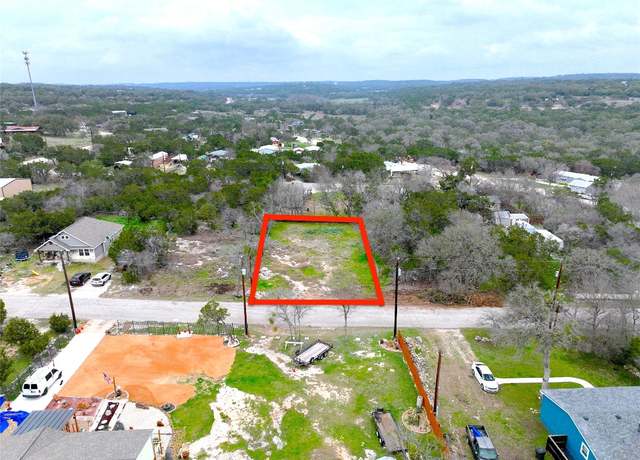 Property at 563 Oak Trail Dr, Canyon Lake, TX 78133