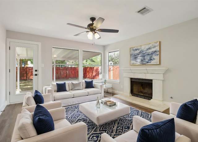 Property at 8222 Palace Pkwy, Austin, TX 78748, 3 beds, 2 baths