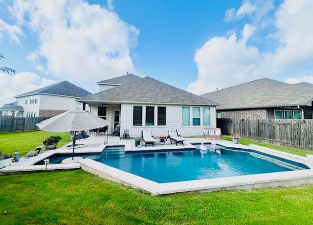 Property at 140 Coral Berry Dr, Buda, TX 78610, 4 beds, 2.5 baths