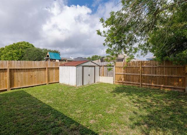 Property at 3117 Edmonton Dr, Corpus Christi, TX 78414, 3 beds, 2 baths