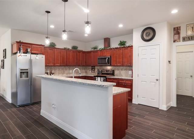 Property at 254 Cardinal Loop, Paige, TX 78659, 3 beds, 2 baths