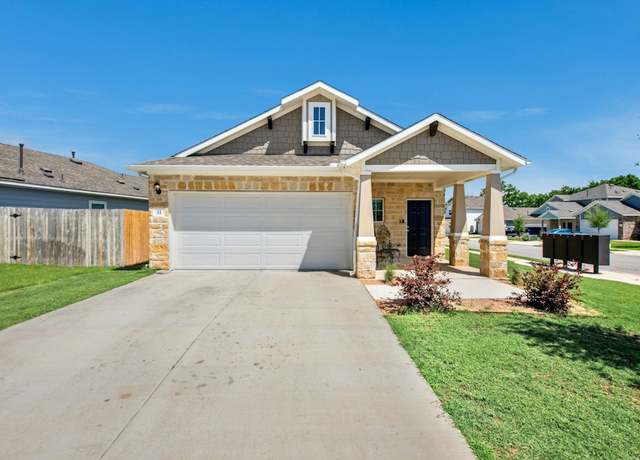 Property at 11 Bent Trail Ln, Georgetown, TX 78628, 3 beds, 2 baths