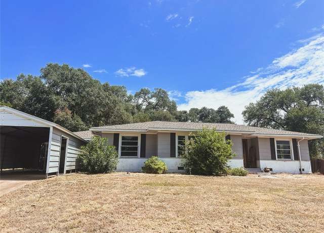 Property at 473 Ellinger Rd, La Grange, TX 78945, 3 beds, 1.5 baths
