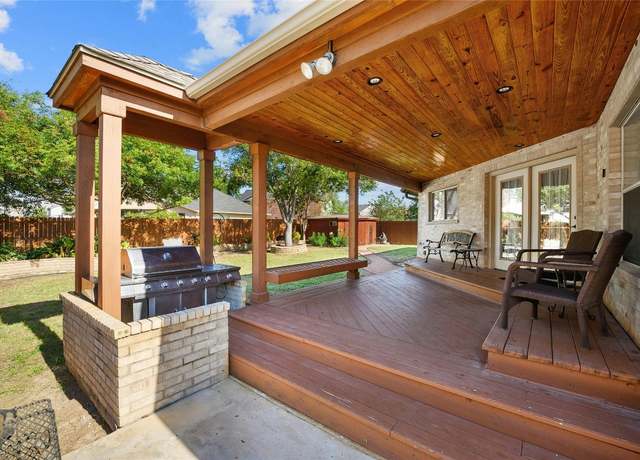 Property at 903 E Olympic Dr, Pflugerville, TX 78660, 3 beds, 2 baths