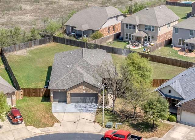 Property at 234 Vallecito Dr, Georgetown, TX 78626, 4 beds, 2 baths