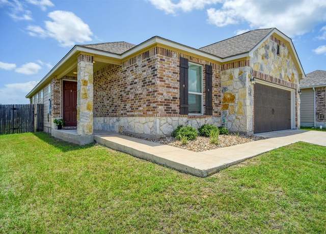 Property at 1928 Dragonfly Loop, Bastrop, TX 78602, 4 beds, 2 baths