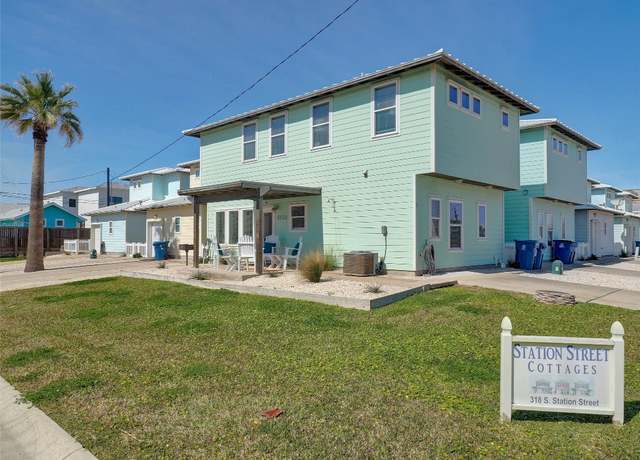 Property at 318 S Station St #3, Port Aransas, TX 78373, 4 beds, 3.5 baths