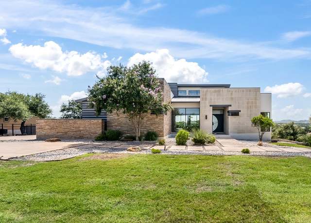Property at 219 Champions Rdg, Spring Branch, TX 78070, 4 beds, 3.5 baths