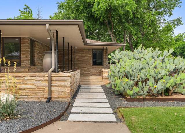 Property at 1254 S Church St, Georgetown, TX 78626, 3 beds, 2.5 baths