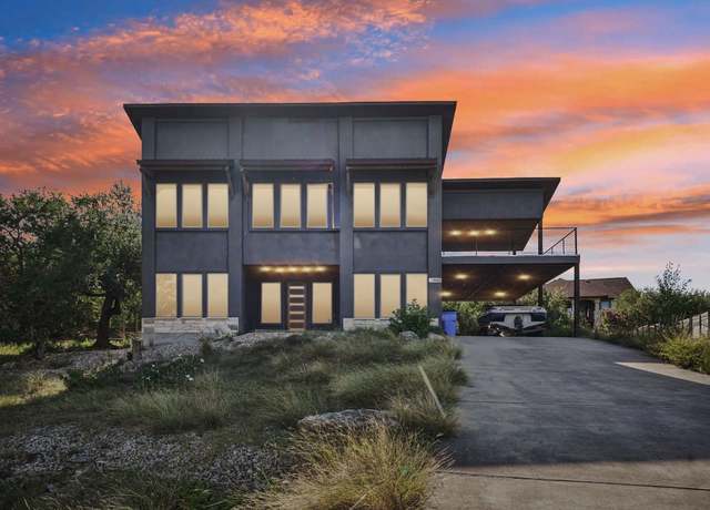 Property at 18812 Lakeland Dr, Lago Vista, TX 78645, 3 beds, 2 baths