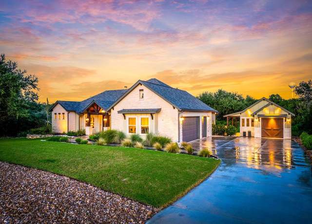 Property at 375 Curvatura, New Braunfels, TX 78132, 3 beds, 3 baths