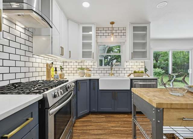 Property at 11909 Oak Trl, Austin, TX 78753, 3 beds, 2 baths