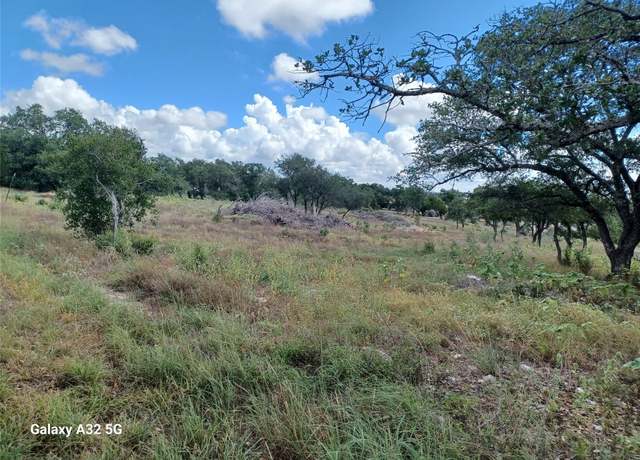 Property at 716 Nomad Dr, Spicewood, TX 78669