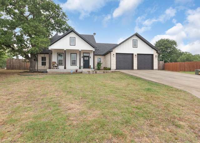 Property at 110 Lakecliff Cv, Kingsland, TX 78639, 3 beds, 2 baths