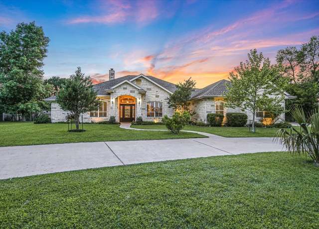Property at 307 E Pheasant Dr, Highland Haven, TX 78654, 4 beds, 3.5 baths