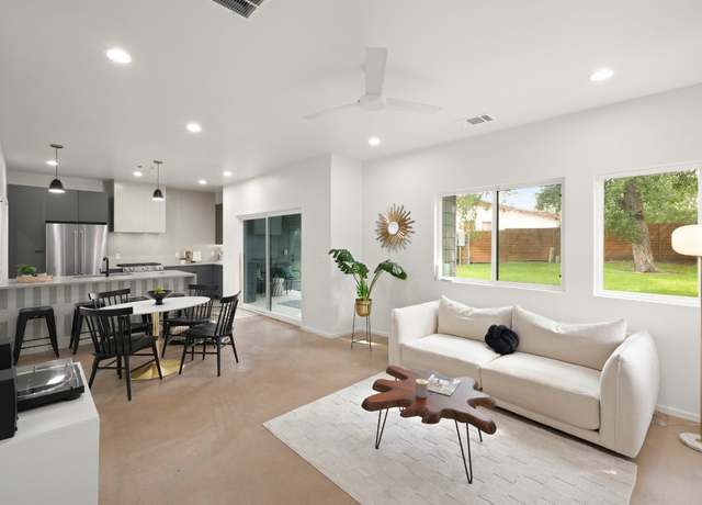 Property at 1001 Walter St #2, Austin, TX 78702, 2 beds, 2.5 baths