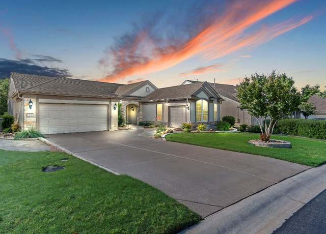 Property at 307 Palmetto Dr, Georgetown, TX 78633, 3 beds, 2 baths
