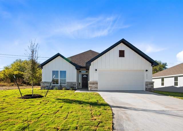 Property at 3211 Llano Alto Cir, Temple, TX 76504, 3 beds, 2 baths