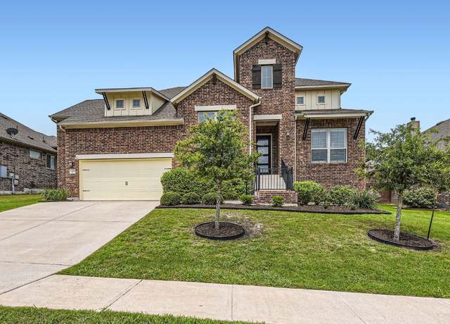 Property at 12383 Mesa Verde Dr, Austin, TX 78737, 4 beds, 3 baths