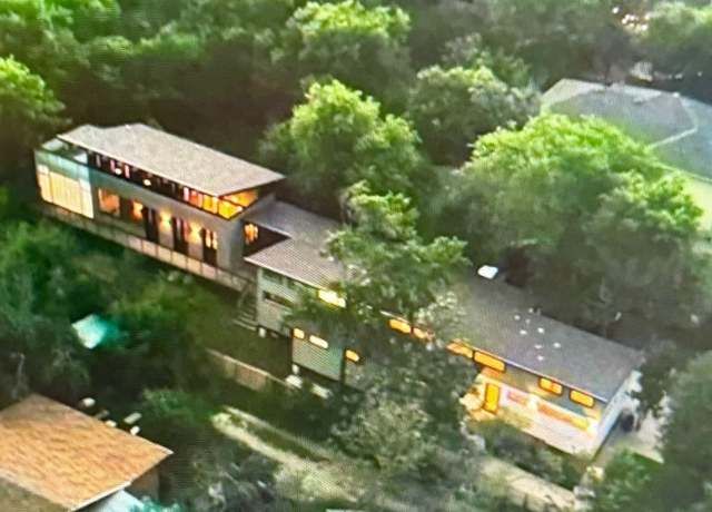 Property at 5607 Jim Hogg Ave, Austin, TX 78756, 3 beds, 3 baths