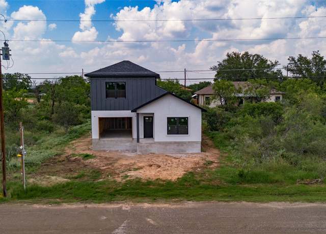 Property at 212 Southwood Dr, Granite Shoals, TX 78654, 3 beds, 2 baths