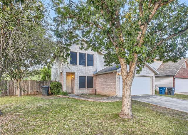 Property at 1049 Stone Trl, New Braunfels, TX 78130, 3 beds, 2.5 baths