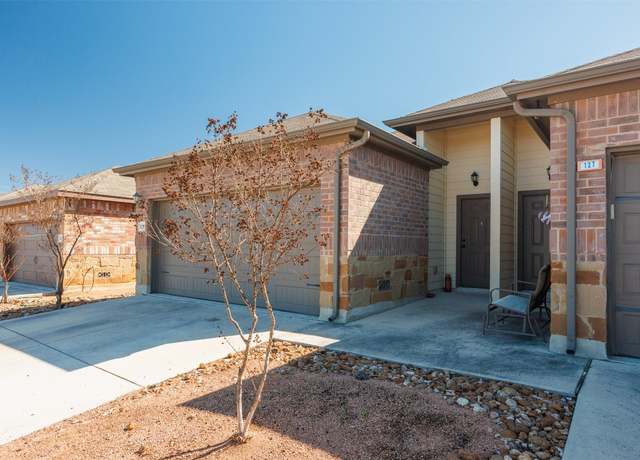 Property at 125-127 Joanne Cv, New Braunfels, TX 78130, 6 beds, 4 baths
