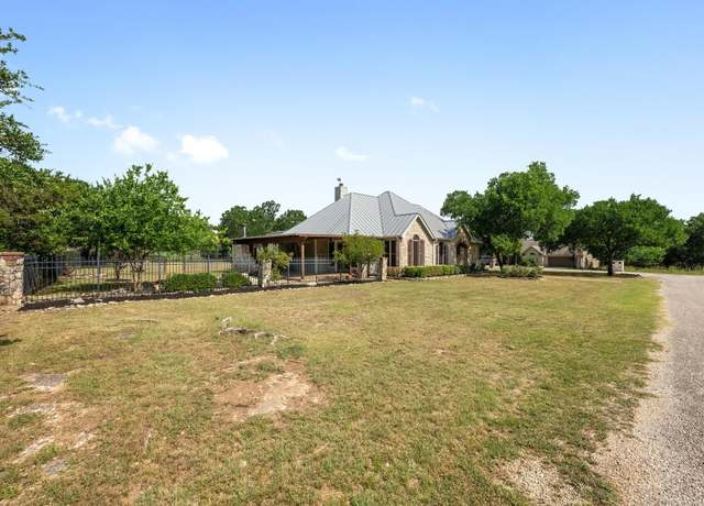Property at 246 Whispering Valley Dr, Wimberley, TX 78676, 3 beds, 2 baths