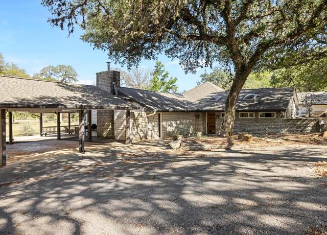 Property at 238 Sisterdale Rd, Boerne, TX 78006, 5 beds, 6 baths