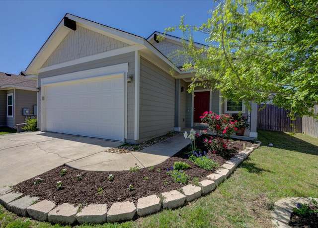Property at 10312 Bankhead Dr, Austin, TX 78747, 3 beds, 2 baths