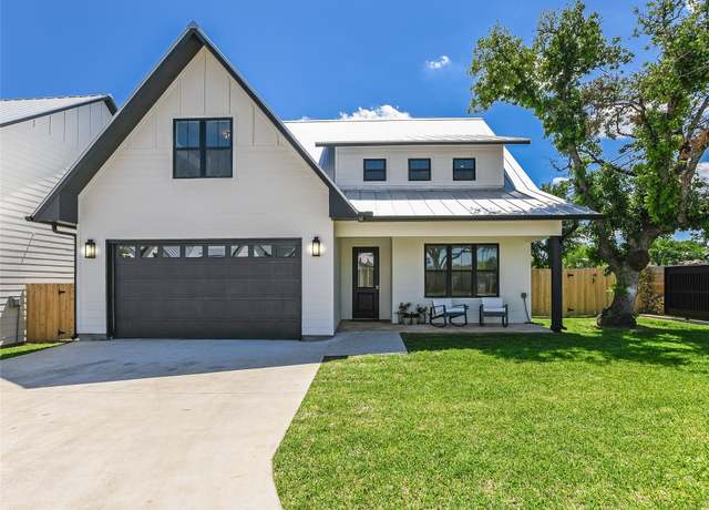 Property at 2400 Cherry Ln, Kingsland, TX 78639, 4 beds, 3.5 baths