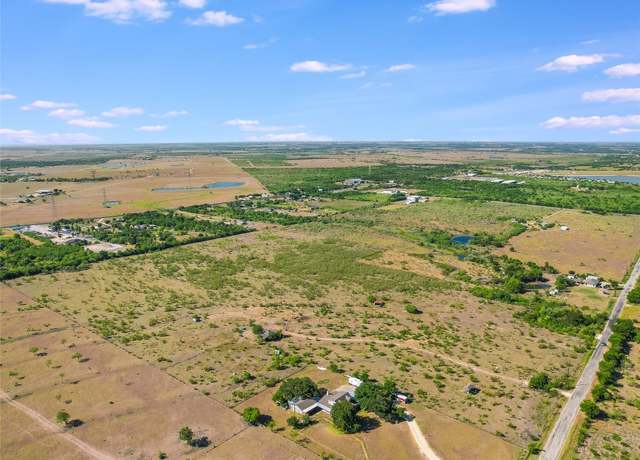 Property at 550 Schubert Ln, Kyle, TX 78640