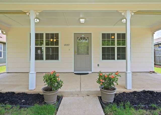 Property at 1727 Leander St, Georgetown, TX 78626, 3 beds, 2 baths