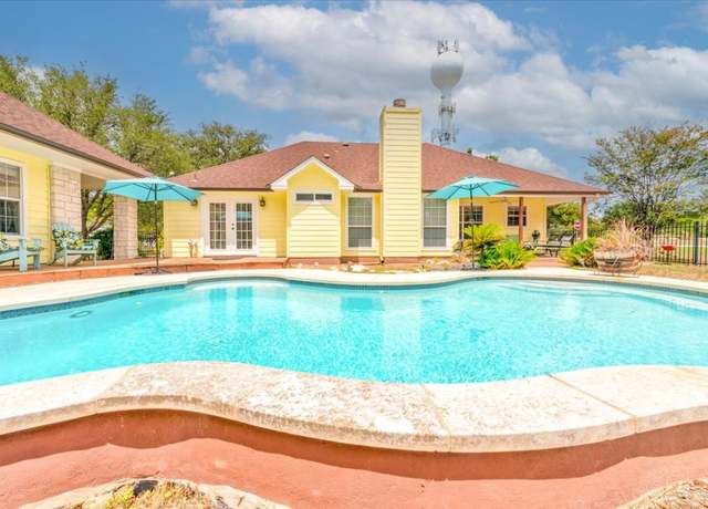 Property at 18609 Venture Dr, Point Venture, TX 78645, 4 beds, 3 baths