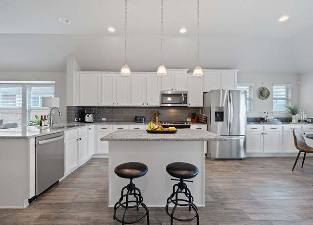 Property at 7312 Van Ness St, Austin, TX 78744, 3 beds, 2 baths