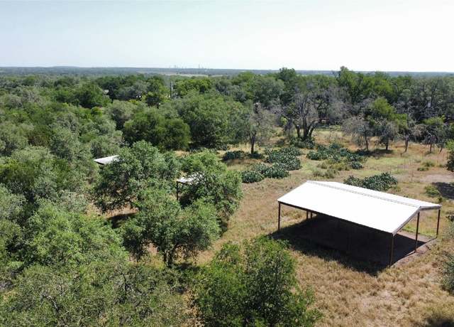 Property at 30 Country Oaks Dr, Buda, TX 78610