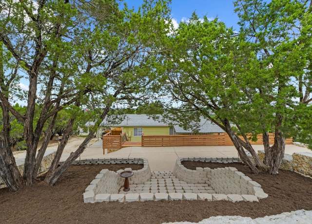 Property at 8104 Bronco Ln, Lago Vista, TX 78645, 3 beds, 2 baths