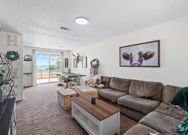 Property at 8104 Bronco Ln, Lago Vista, TX 78645, 3 beds, 2 baths