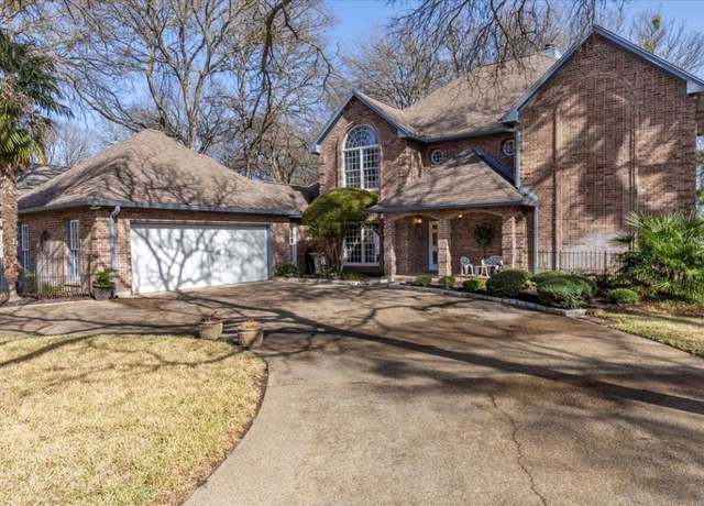 Property at 2113 Highland Dr, Salado, TX 76571, 3 beds, 3 baths