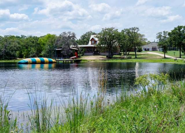Property at 1443 Makinson Rd, West Point, TX 78963, 9 beds, 9.5 baths