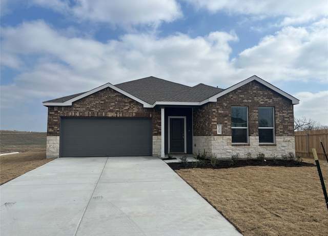 Property at 1308 Arch Terrace Dr, Troy, TX 76579, 3 beds, 2 baths