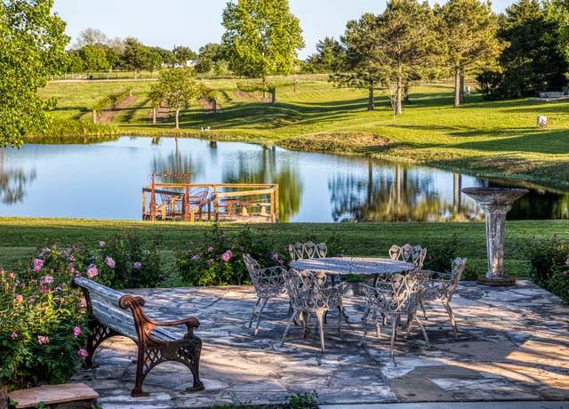 Property at 5025 Wickel Rd Rd, Burton, TX 77835, 7 beds, 5.5 baths