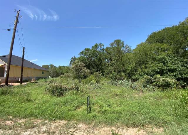 Property at 328 Kahana Ln, Bastrop, TX 78602