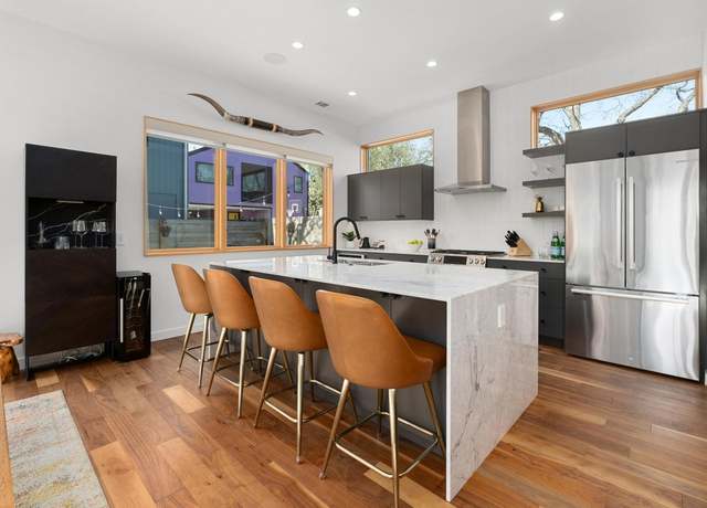 Property at 1411 Haskell St #1, Austin, TX 78702, 3 beds, 2.5 baths