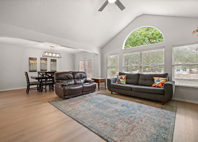 Property at 2104 Faldo Ln, Round Rock, TX 78664, 4 beds, 2.5 baths